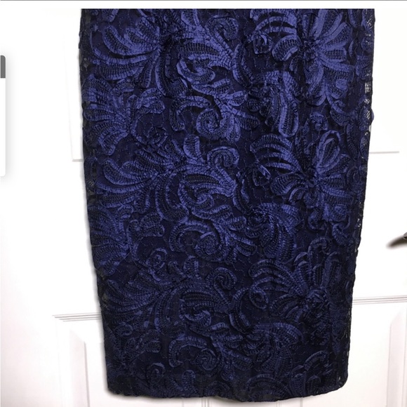 David Meister Navy lace cocktail dress petite - Picture 4 of 7
